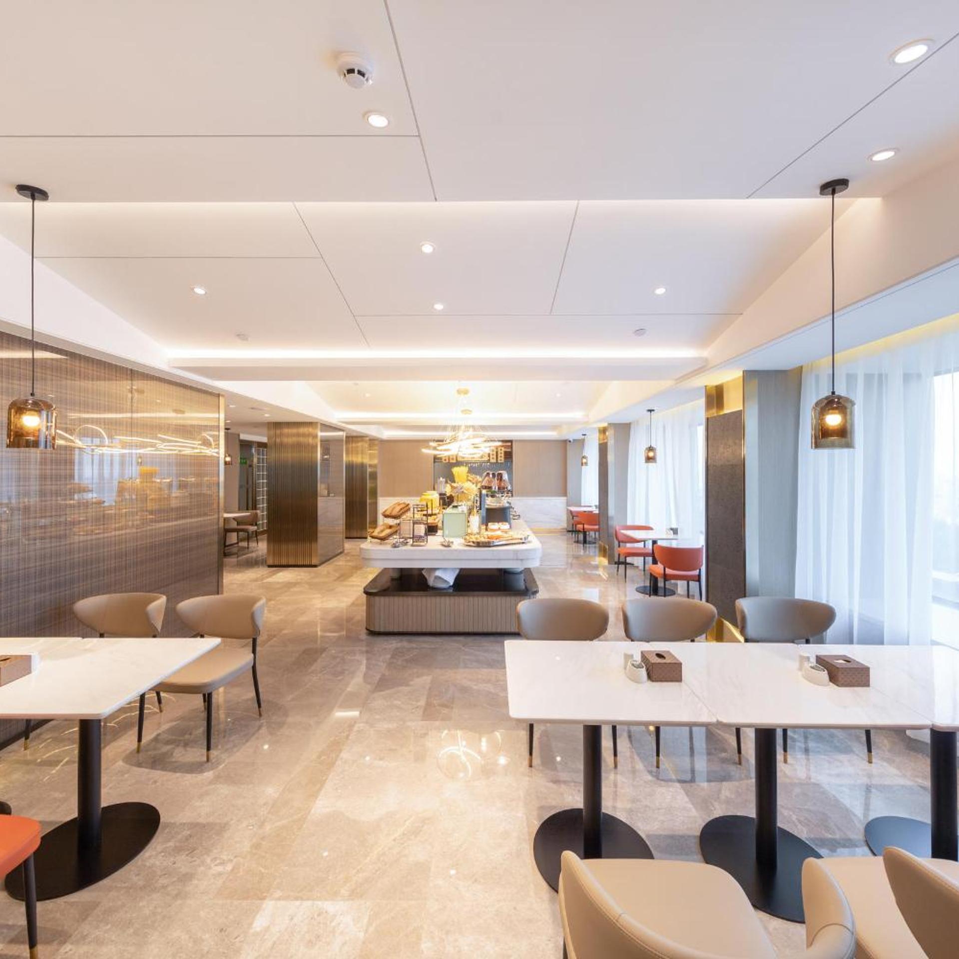 Beijing Road Atour Hotel 15/20