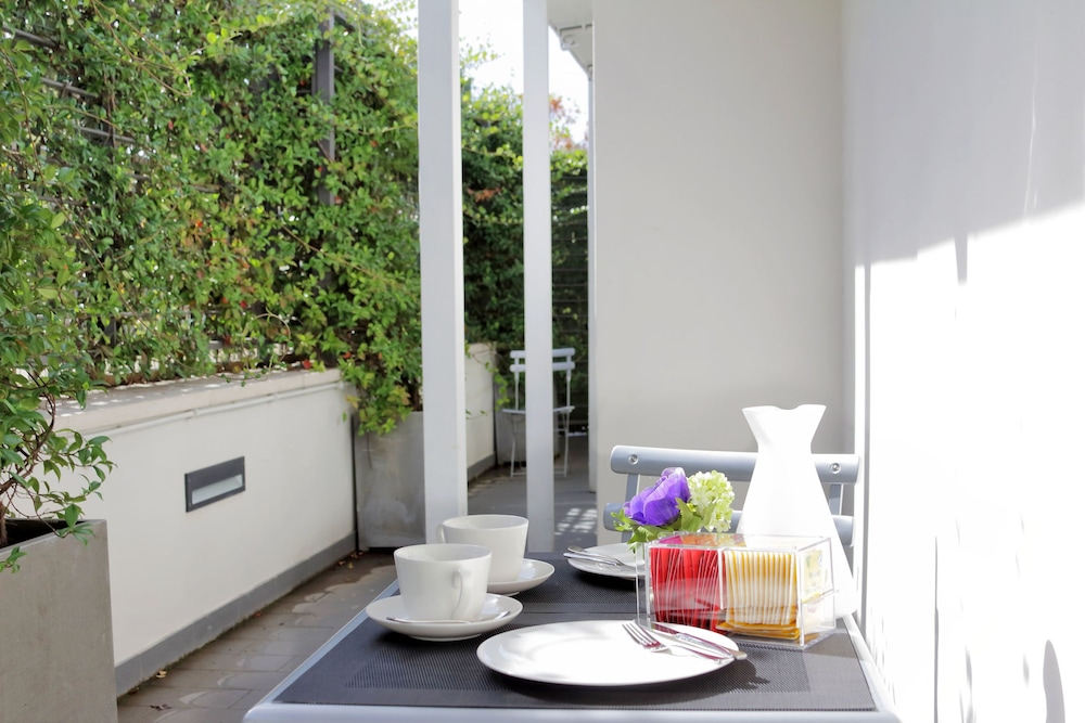 Crispi Luxury Apartments - My Extra Home 5/30