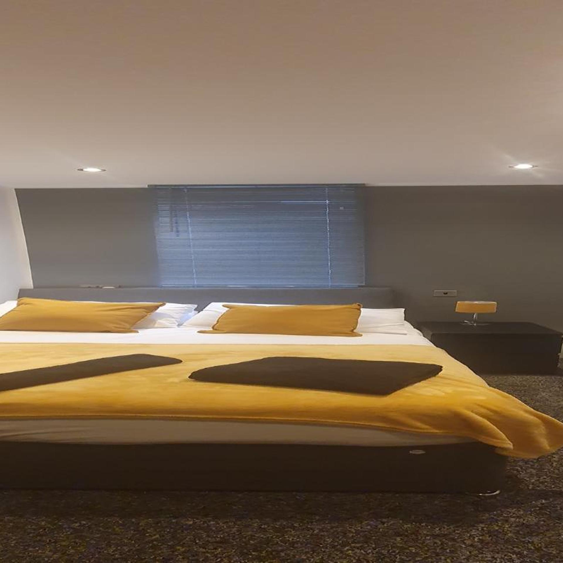 I Cloud 9 Hotel 46/50