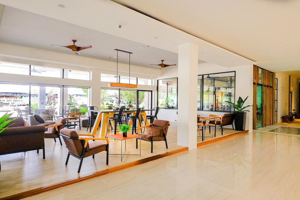 The Rich Hotel Korat 44/65