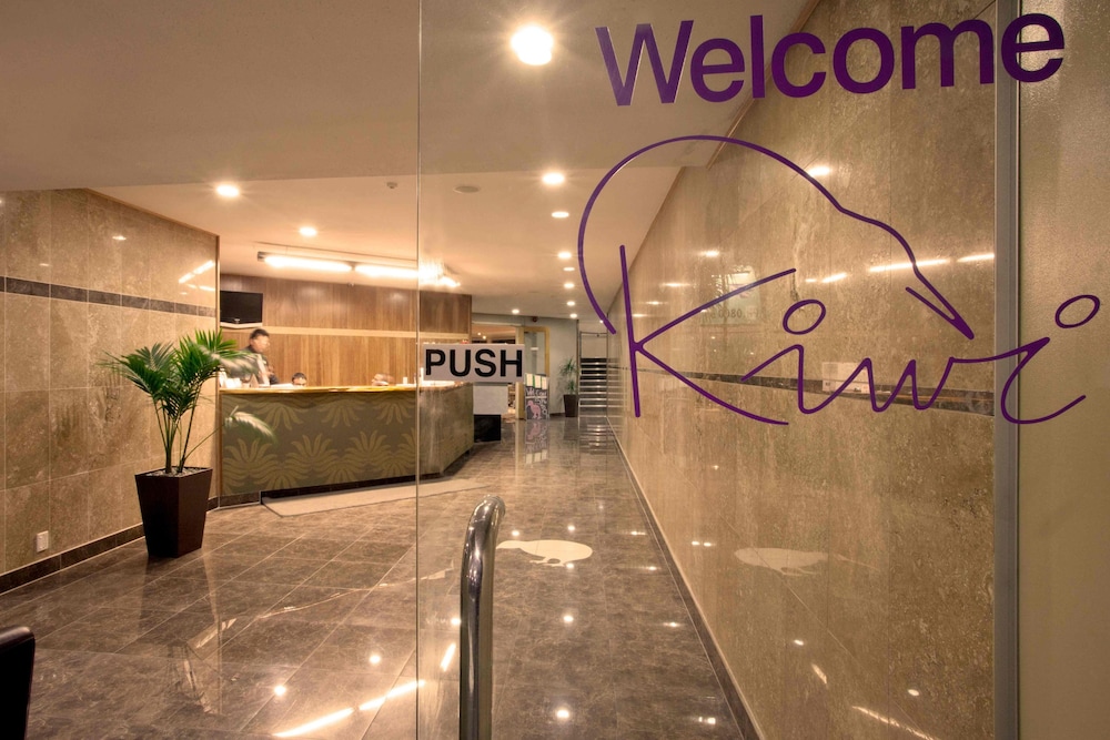 Auckland Airport Kiwi Hotel 6/62
