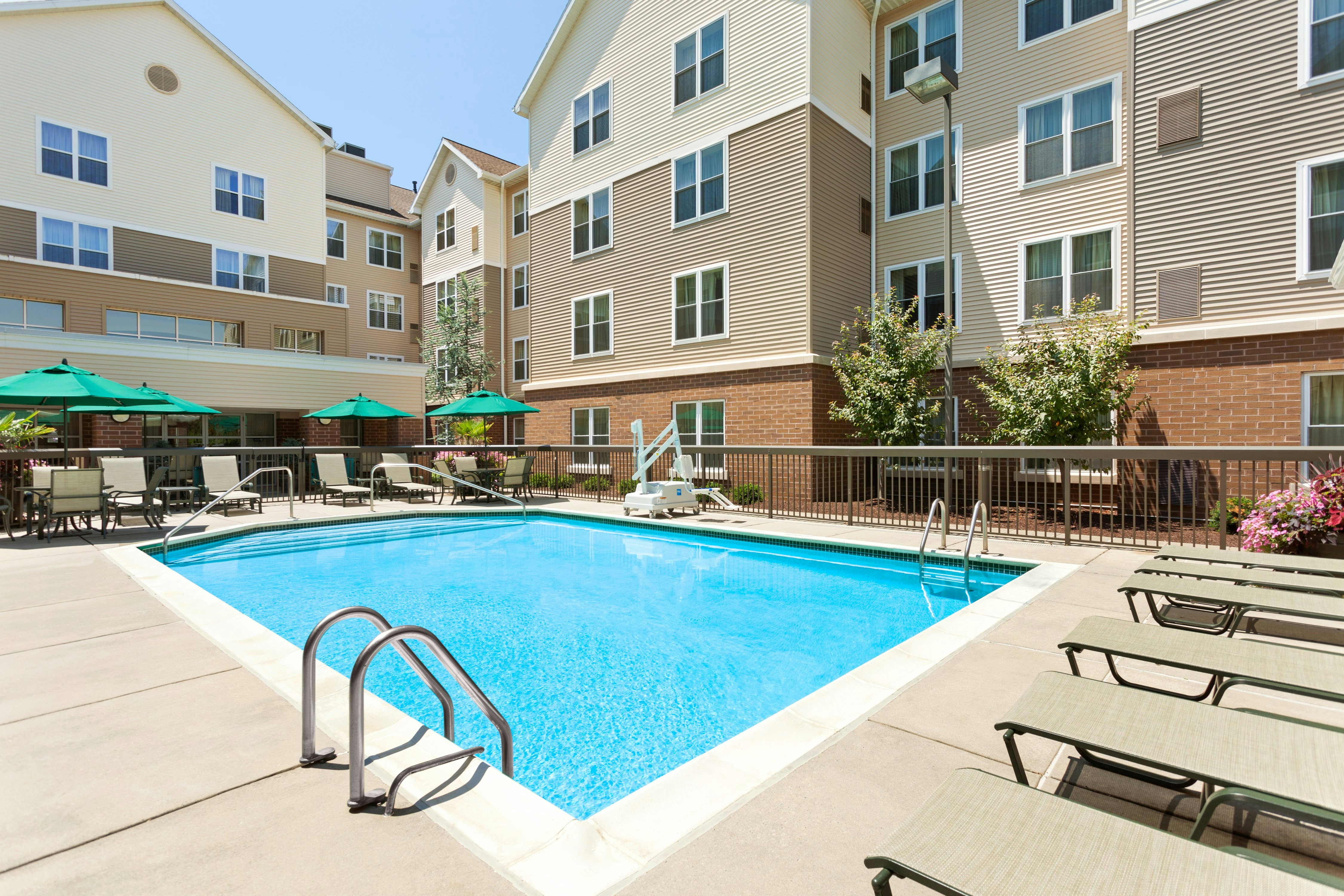 Homewood Suites by Hilton Reading 49/51