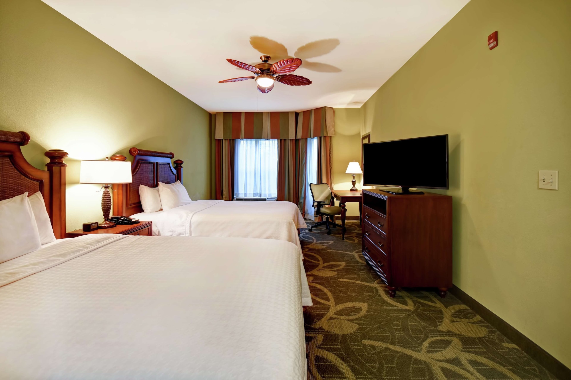 SUITE, 2 QUEEN BEDS, ACCESSIBLE