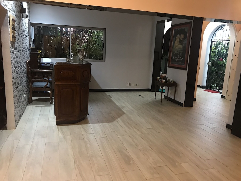 乐贝尔热拉克酒店(LE BERGERAC) 图片2