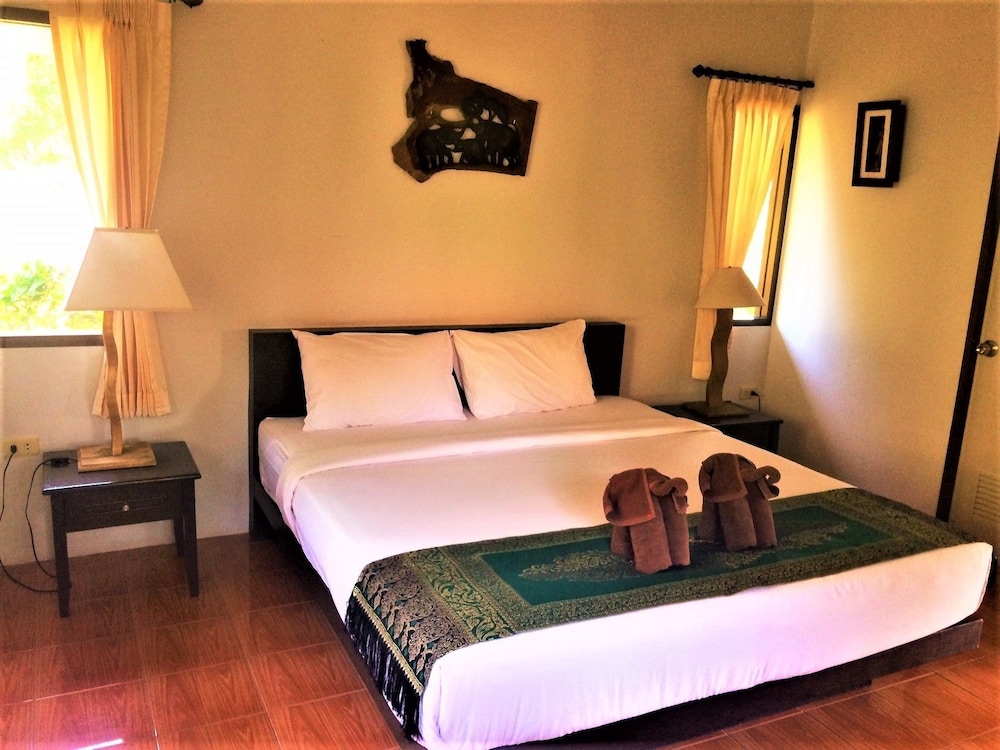 1 BEDROOM, CLASSIC, VILLA