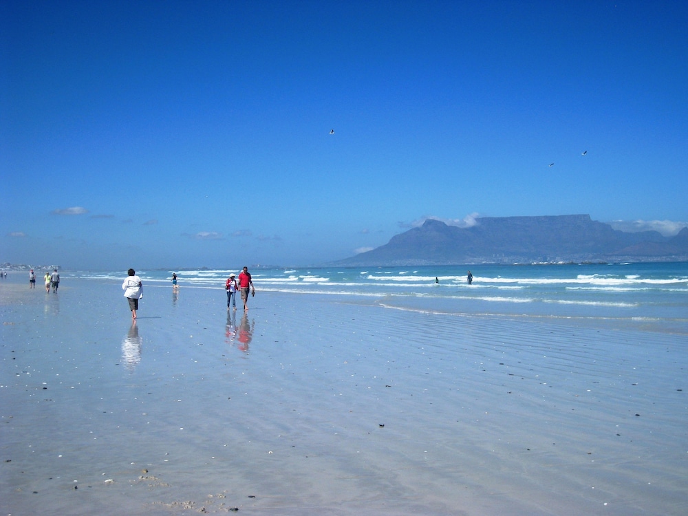 Blouberg Dolphin Inn 54/72