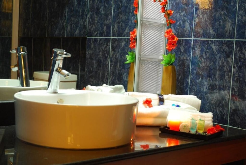 The Orchard Cebu Hotel & Suites 26/54