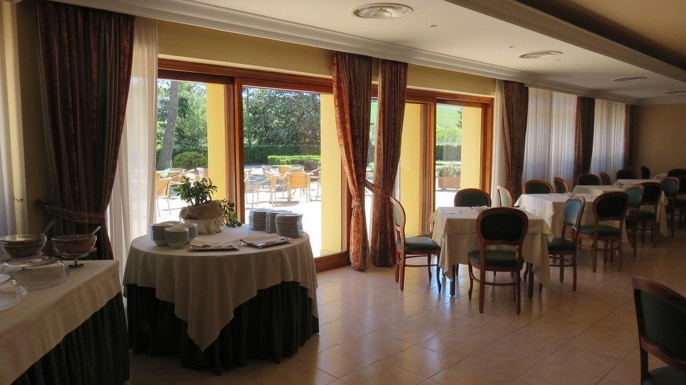 Hotel Oasi Dei Discepoli 30/61