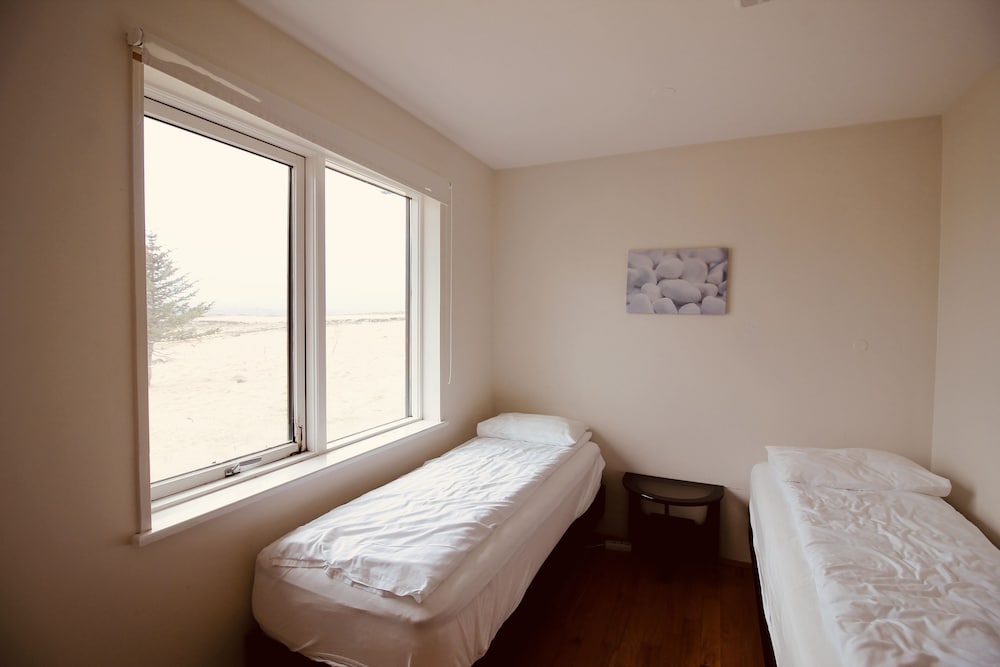 Hotel Borealis 7/50
