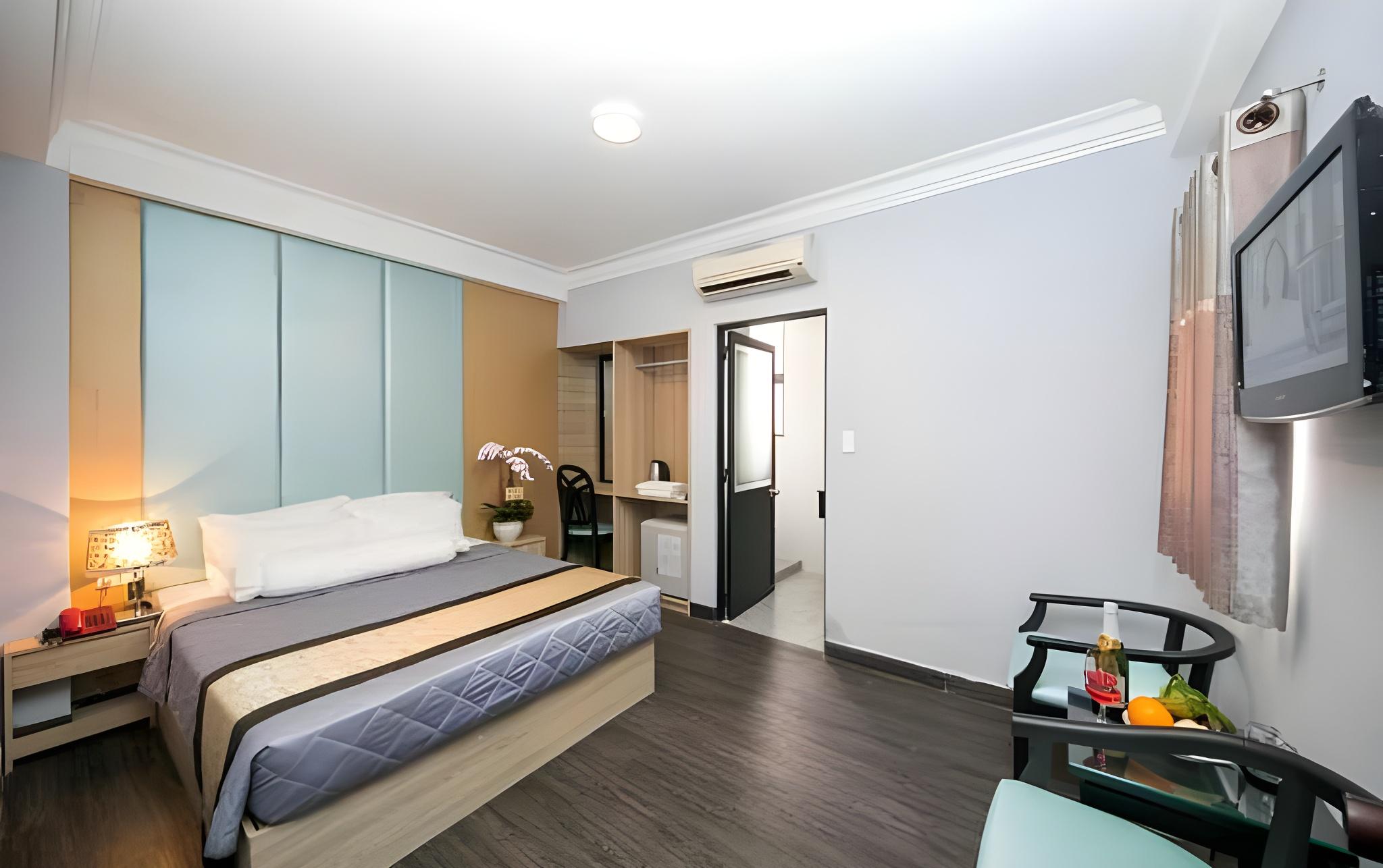 Deluxe, Double Bed