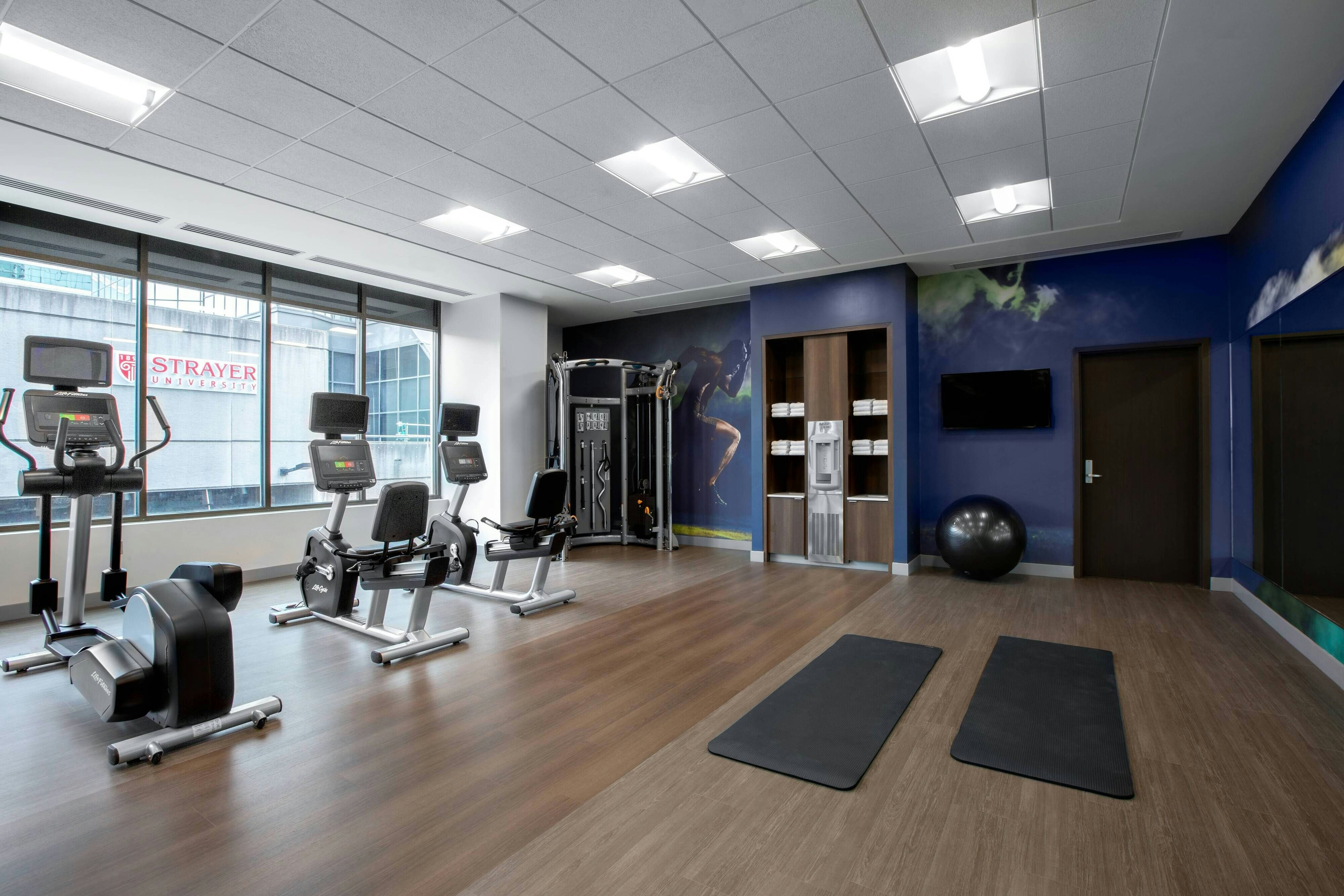 Courtyard By Marriott Knoxville Downtown 26/50