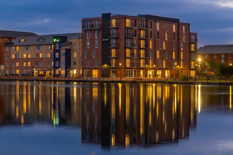 STAYBRIDGE SUITES CARDIFF 3/66