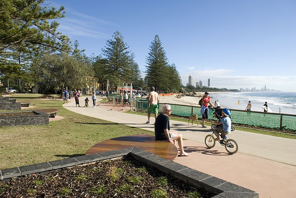 AUSSIE RESORT 35/50
