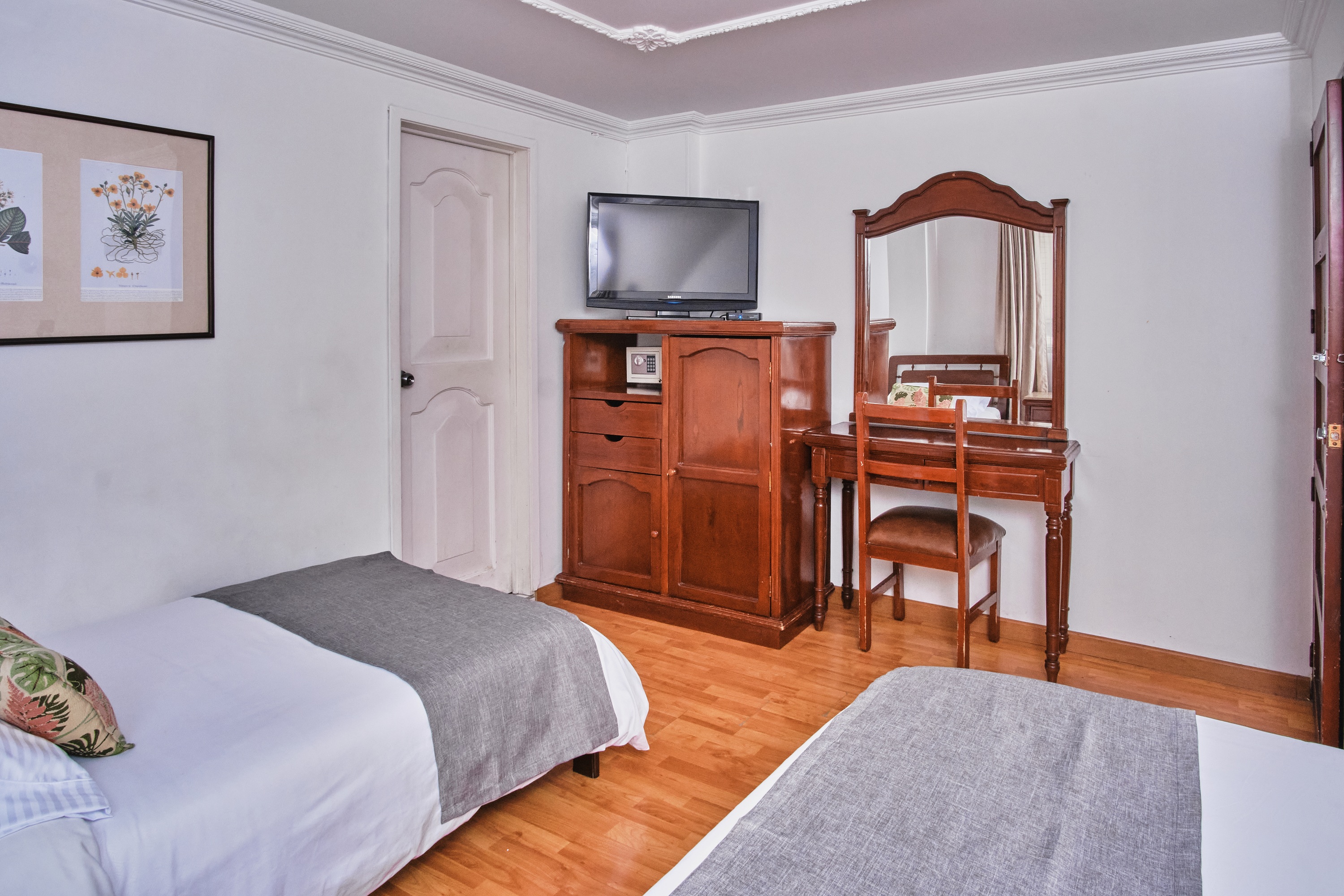 غرفة عائلية، Ayenda 1066 Virrey Centro 5/8