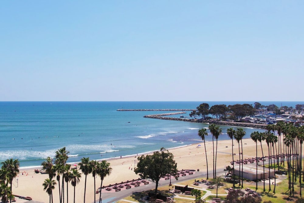 Capistrano Seaside Inn 46/50