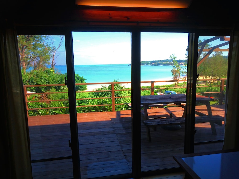 Private Beach House 12/29