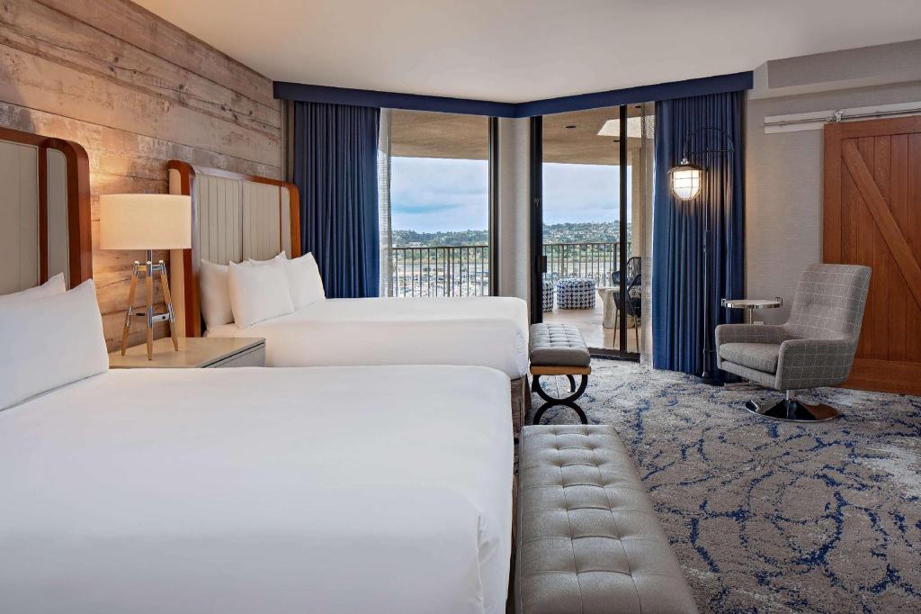 Roof Top, 2 Queen Beds, Terrace