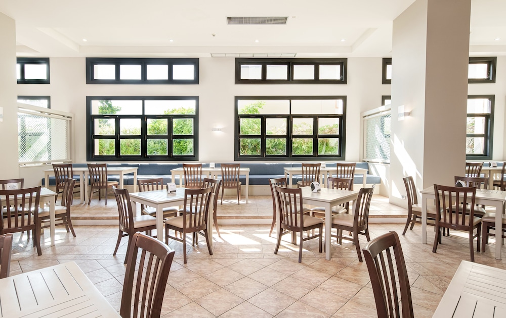 Mike Garden Resort Hotel 42/61