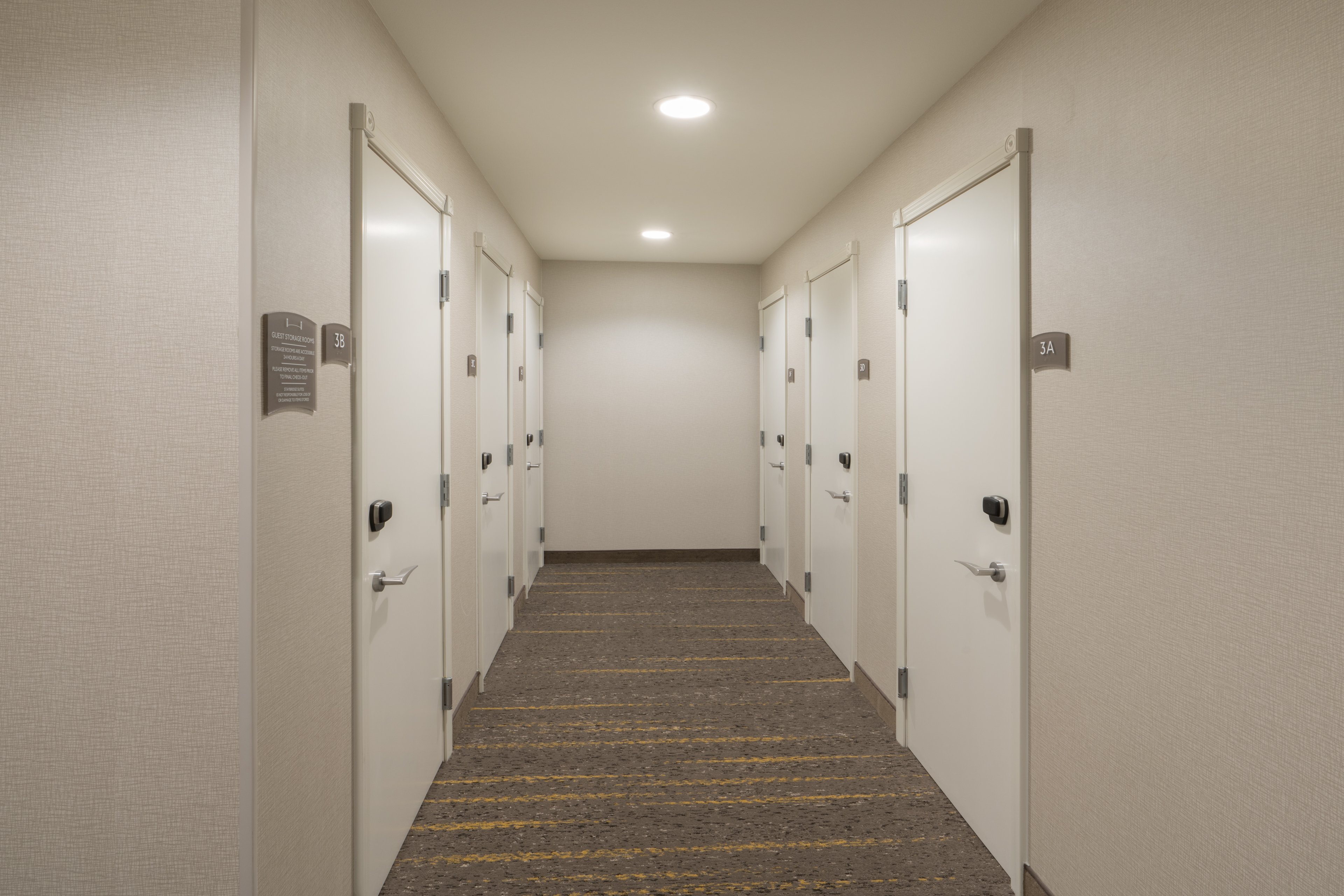 Staybridge Suites Anchorage 2/76