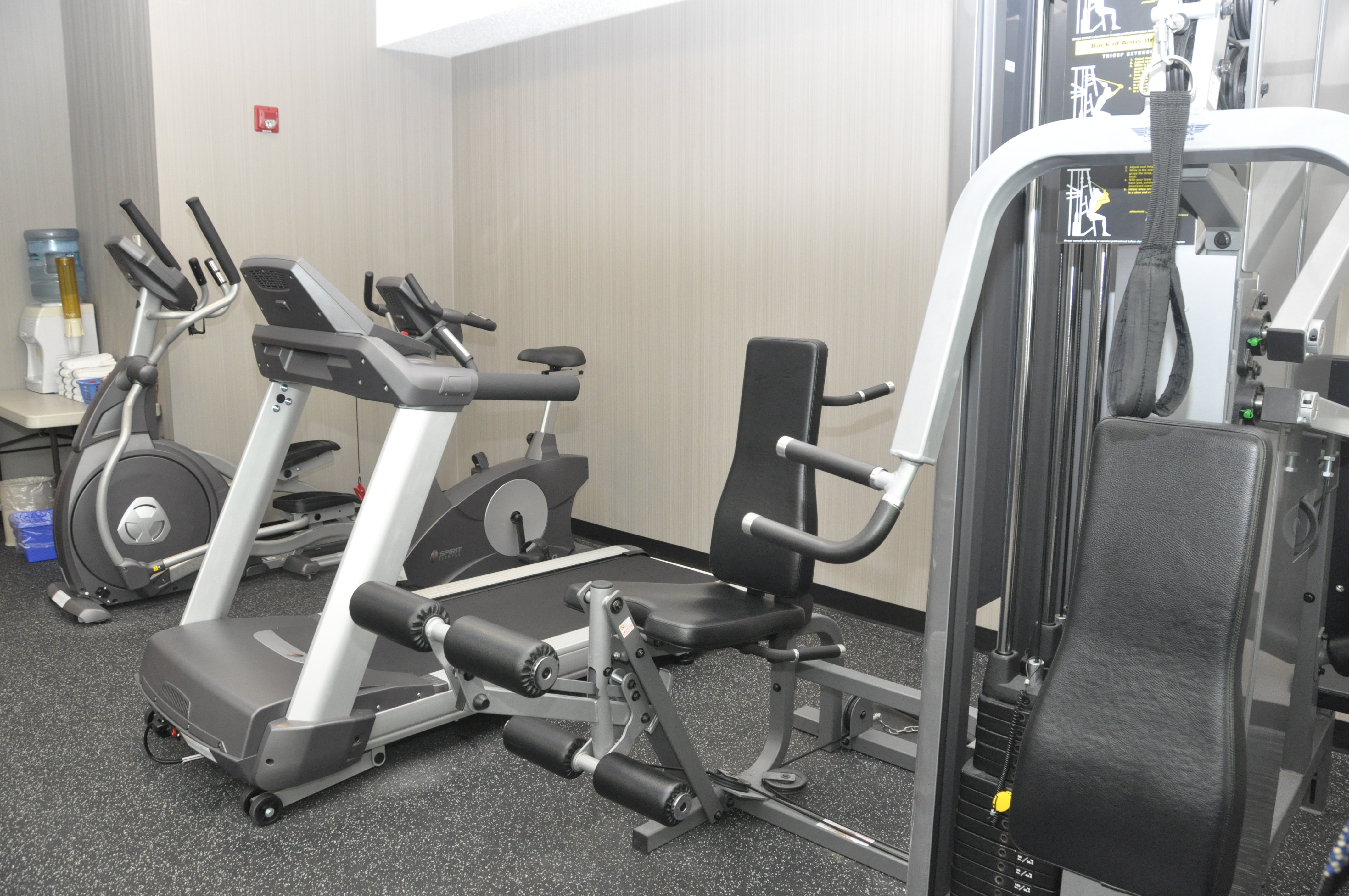 Holiday Inn Express Barrie 41/75