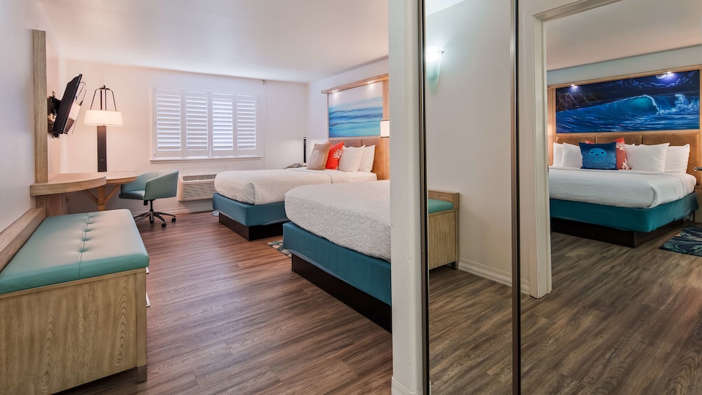 Best Western Plus Capitola By the Sea Inn Suites 28/55