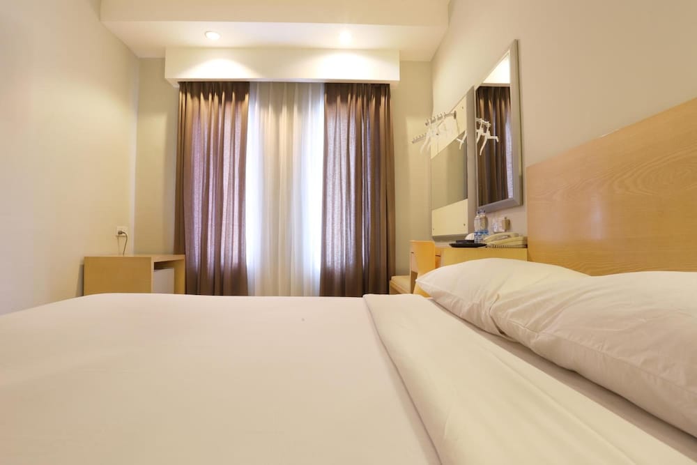 Triniti Hotel Batam 8/33