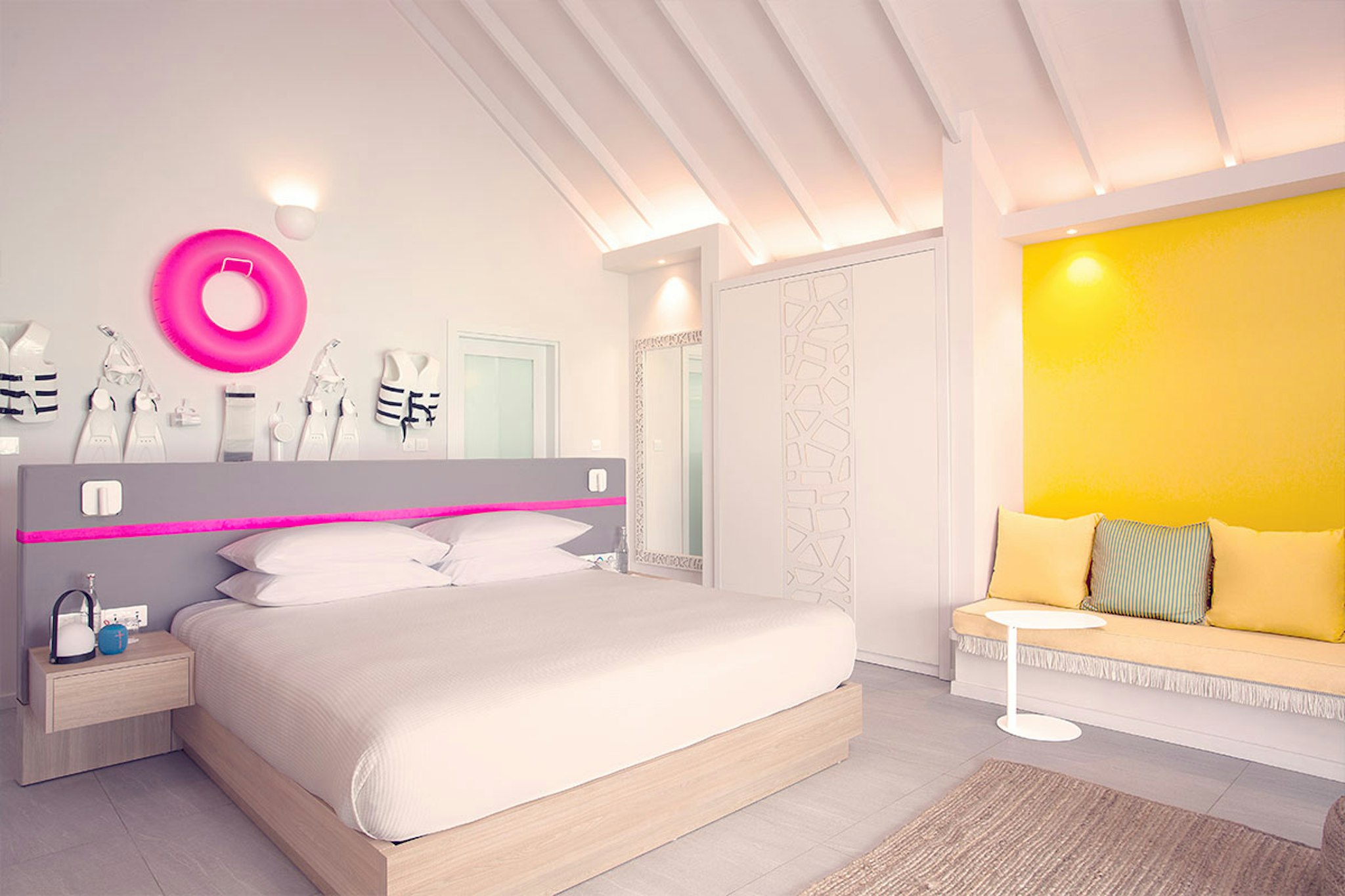 2 Bedrooms, Lagoon Beach Villa