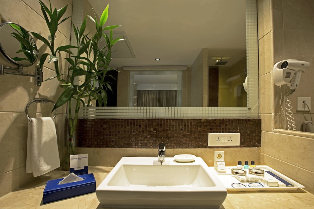Golden Tulip Chandigarh Panchkula 28/29