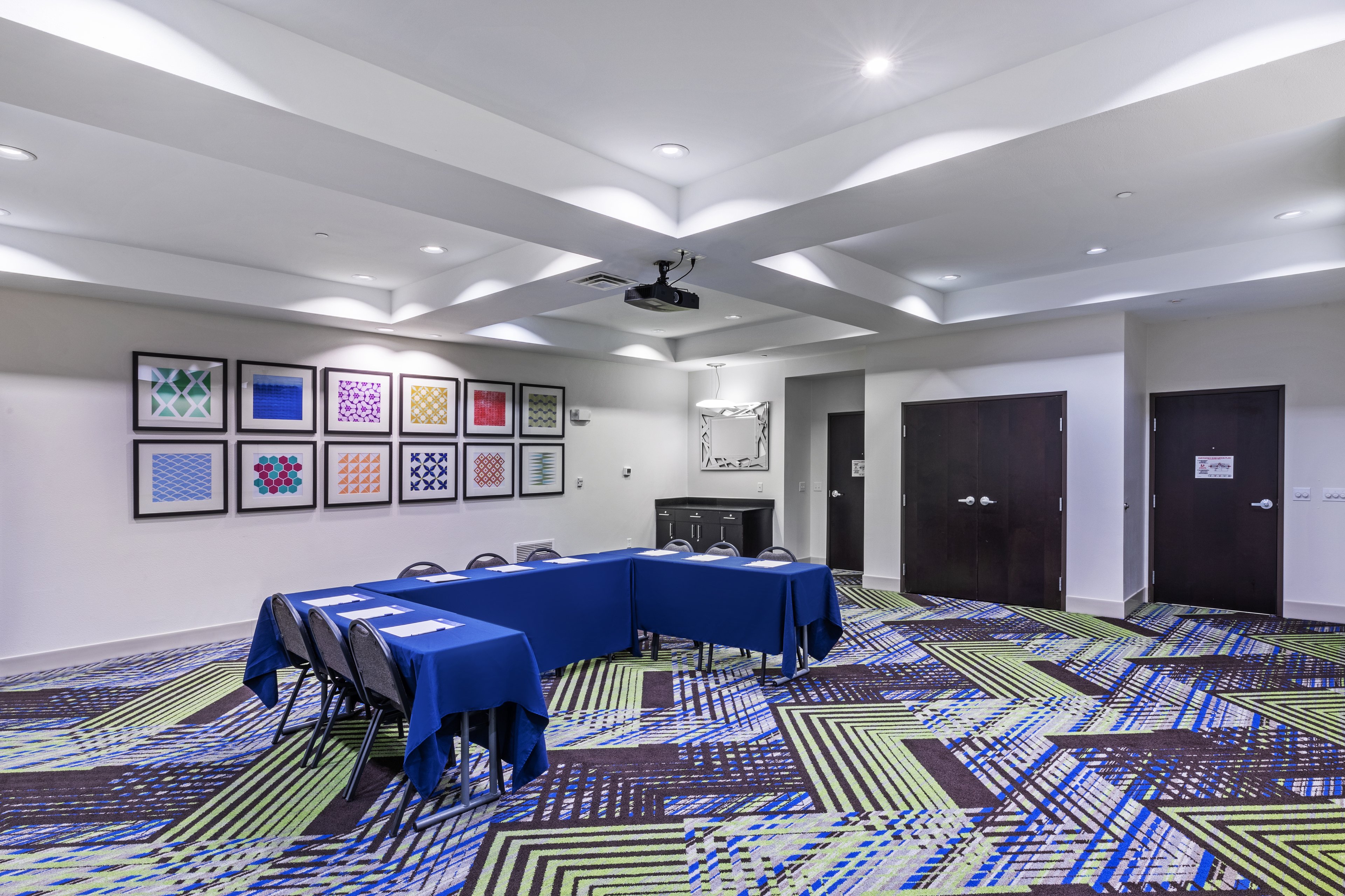 Holiday Inn Express & Suites Austin NW - Lakeway 46/50