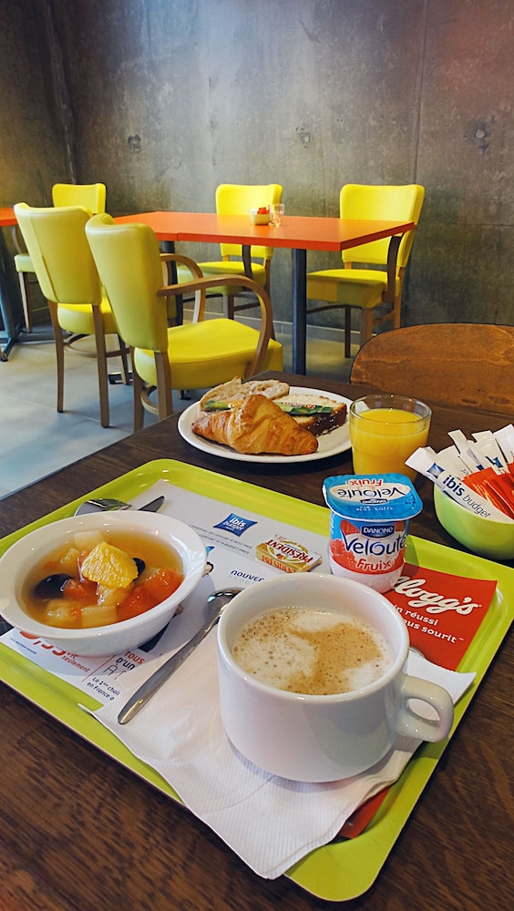 Ibis Budget Aeroport Lyon Saint Exupery 35/51