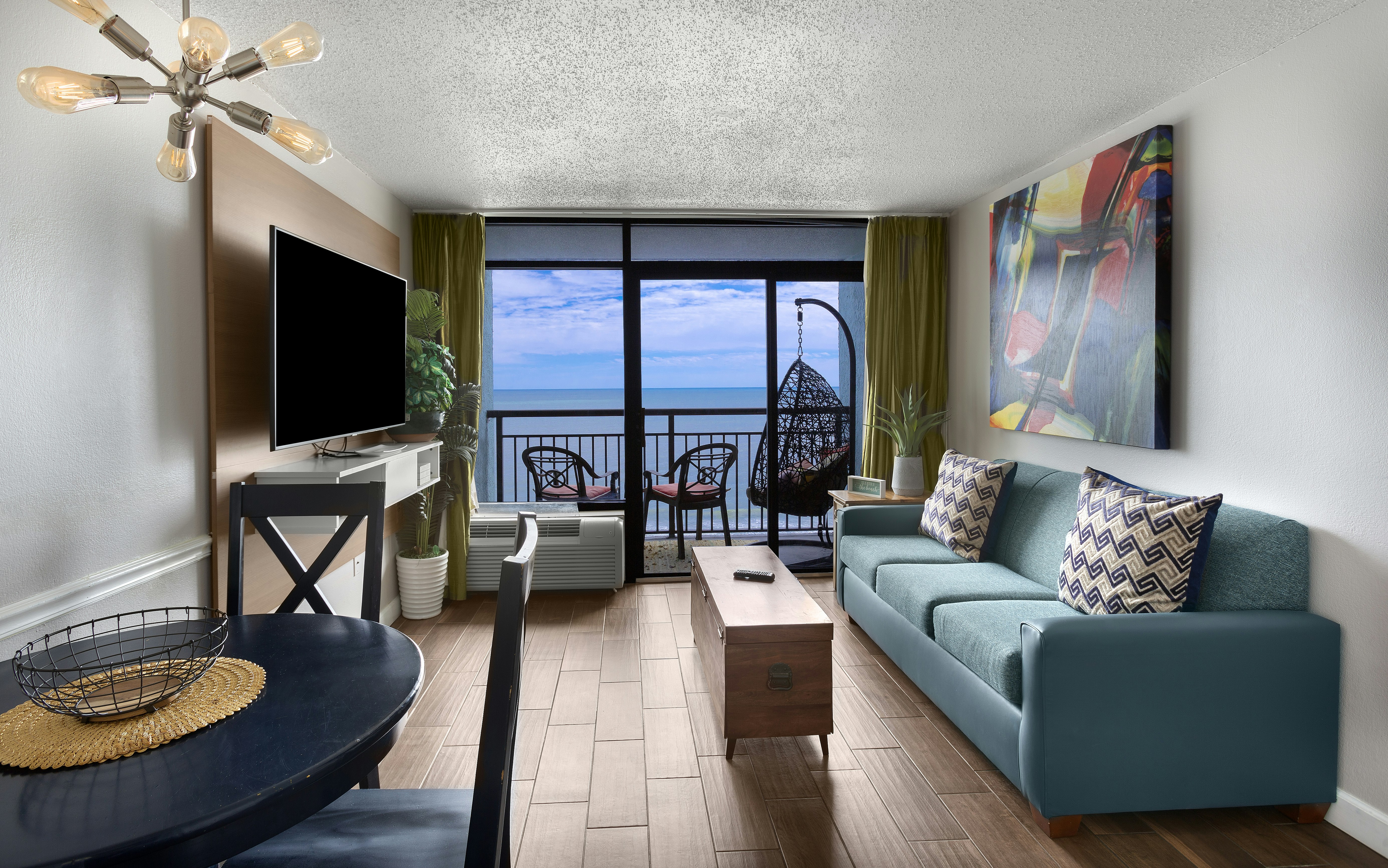 Monterey Bay Suites 53/81
