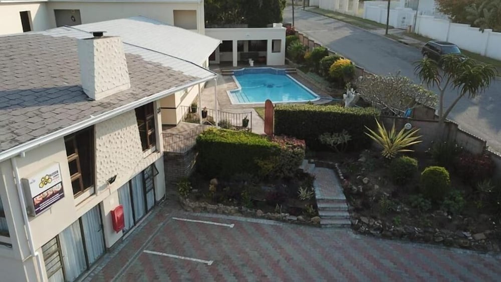 Blessed Corner Guest House 12/14