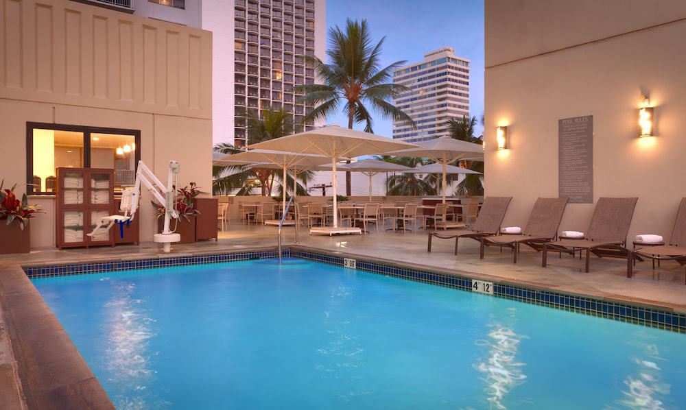 Hyatt Place Waikiki Beach 31/71