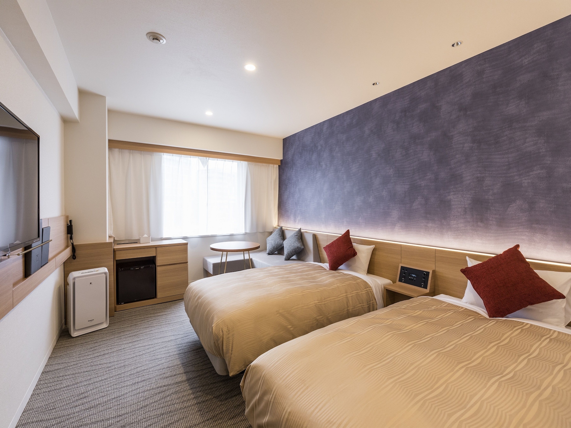 PREMIUM, TWIN BEDS, RIVER VIEW