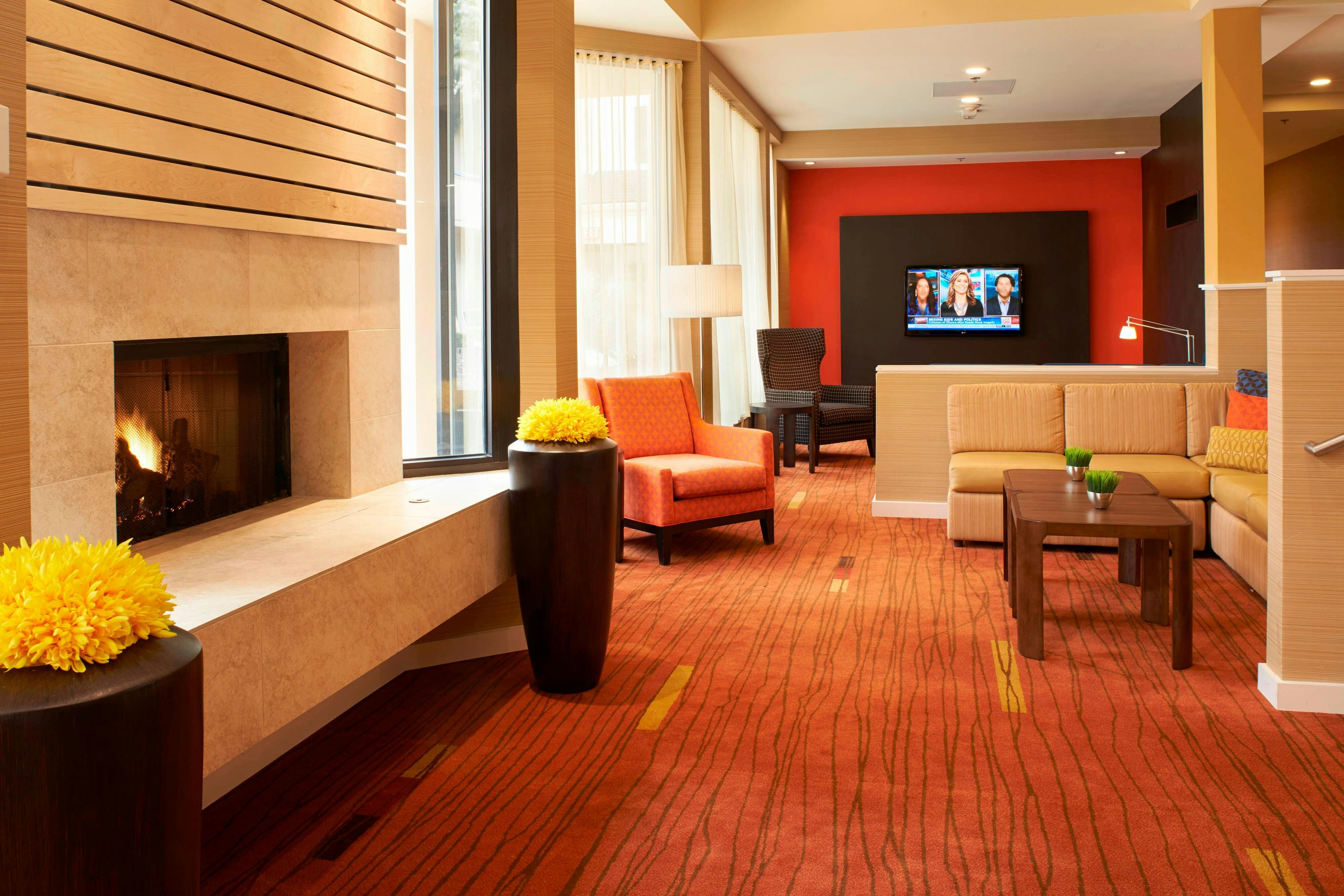 Courtyard by Marriott Toledo Airport Holland 6/15