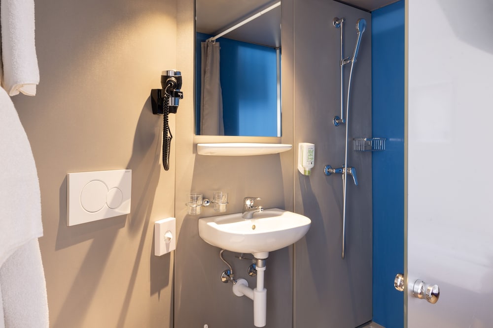 Fred Guest House Zurich Hauptbahnhof 47/50
