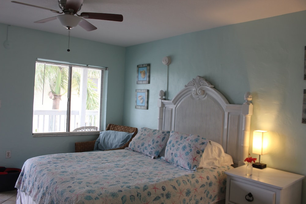 Lorelei Resort Motel 43/69
