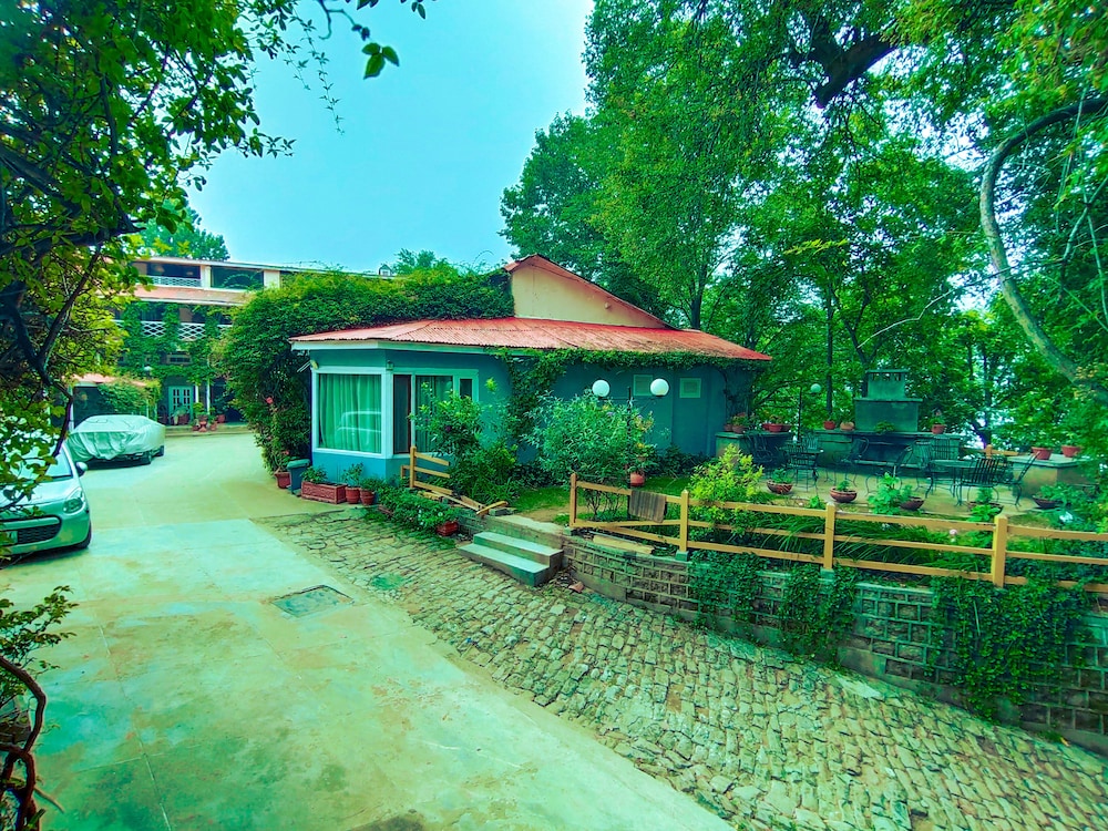 Lockwood Hotel Murree 15/15