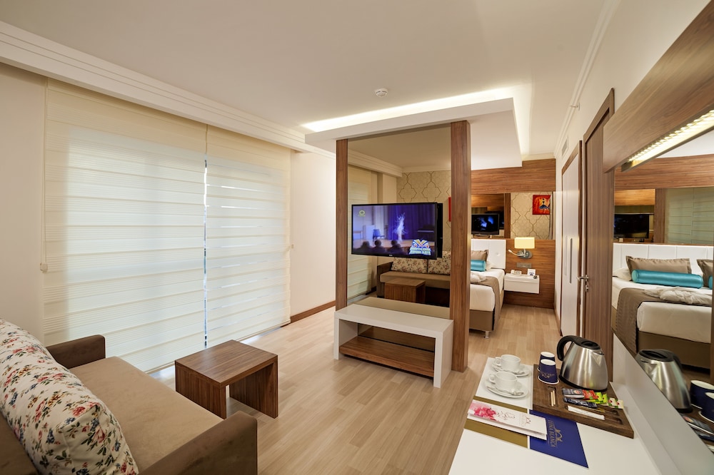 Luna Blanca Resort & Spa 32/50
