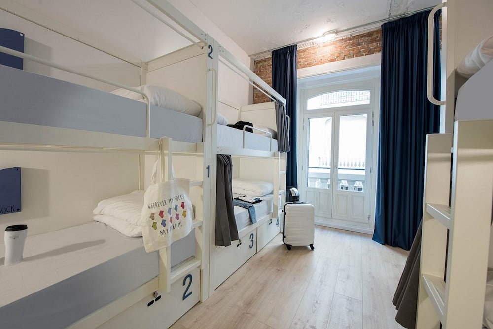 Room00 Gran Via Hostel 31/34