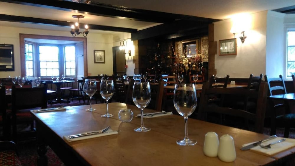 Sparkford Inn 24/28