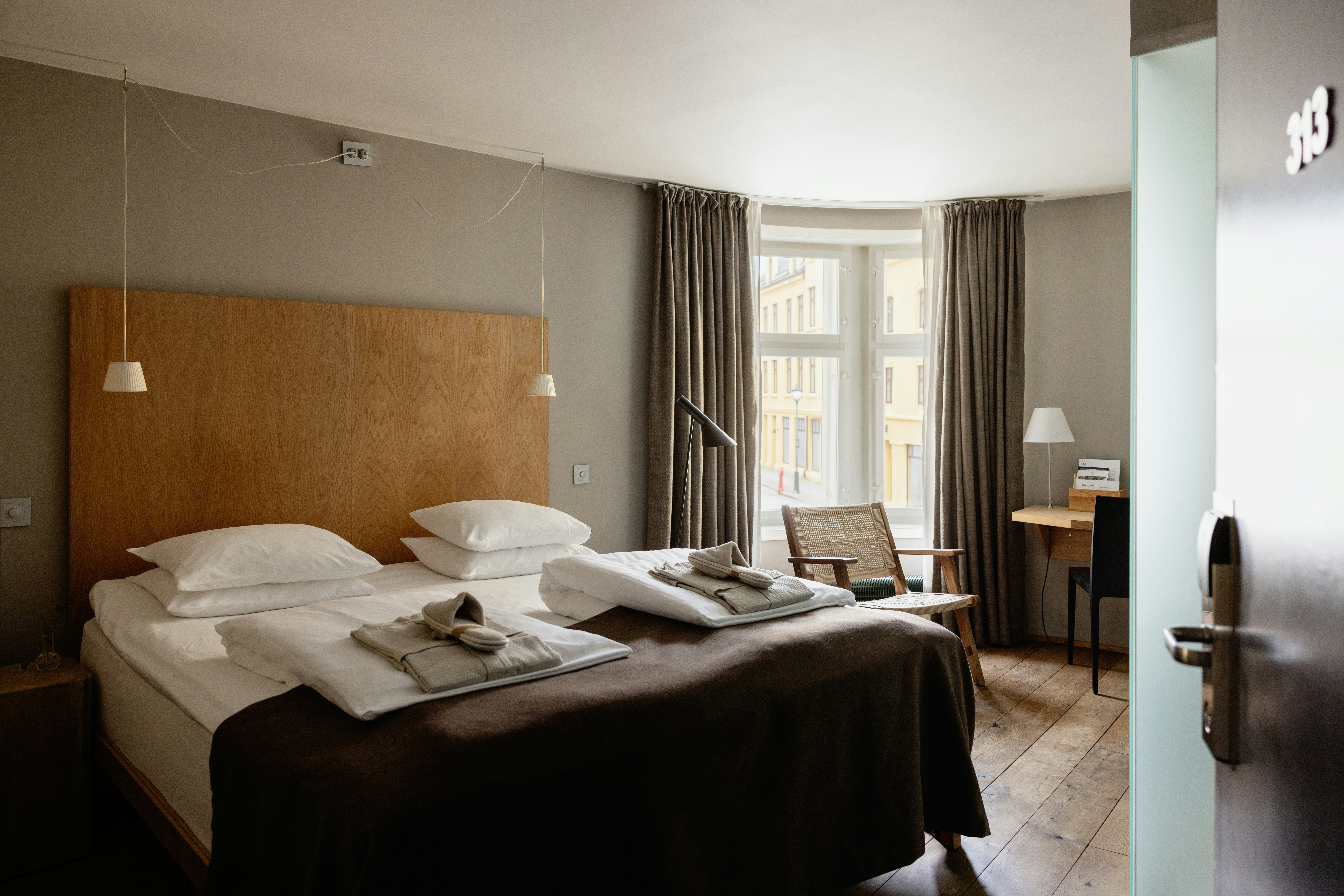 Brosundet Hotel 9/49
