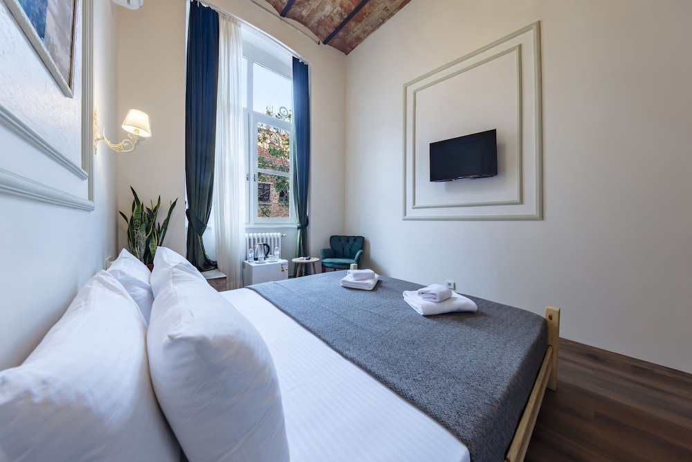 Cezayir Rooms 21/60