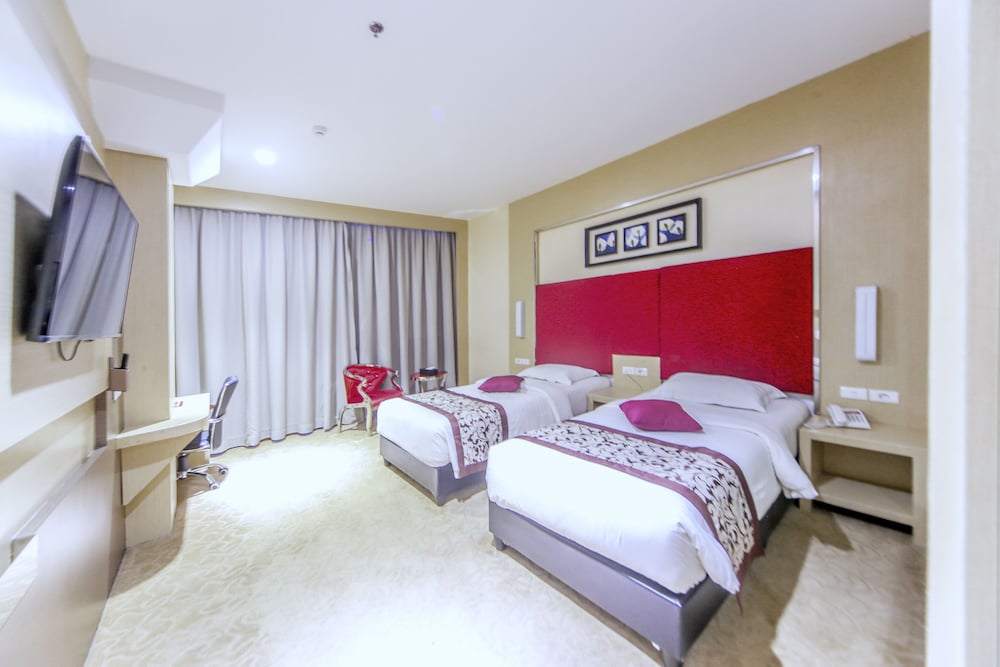 Batam City Hotel 8/50
