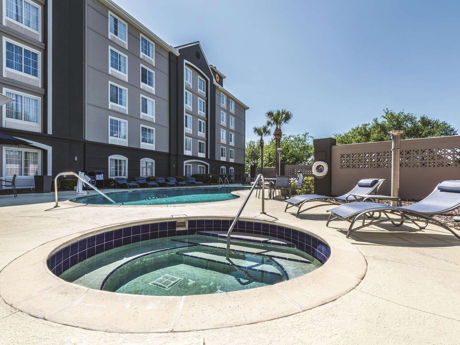 La Quinta Inn & Suites by Wyndham Orlando Lake Mary 20/20