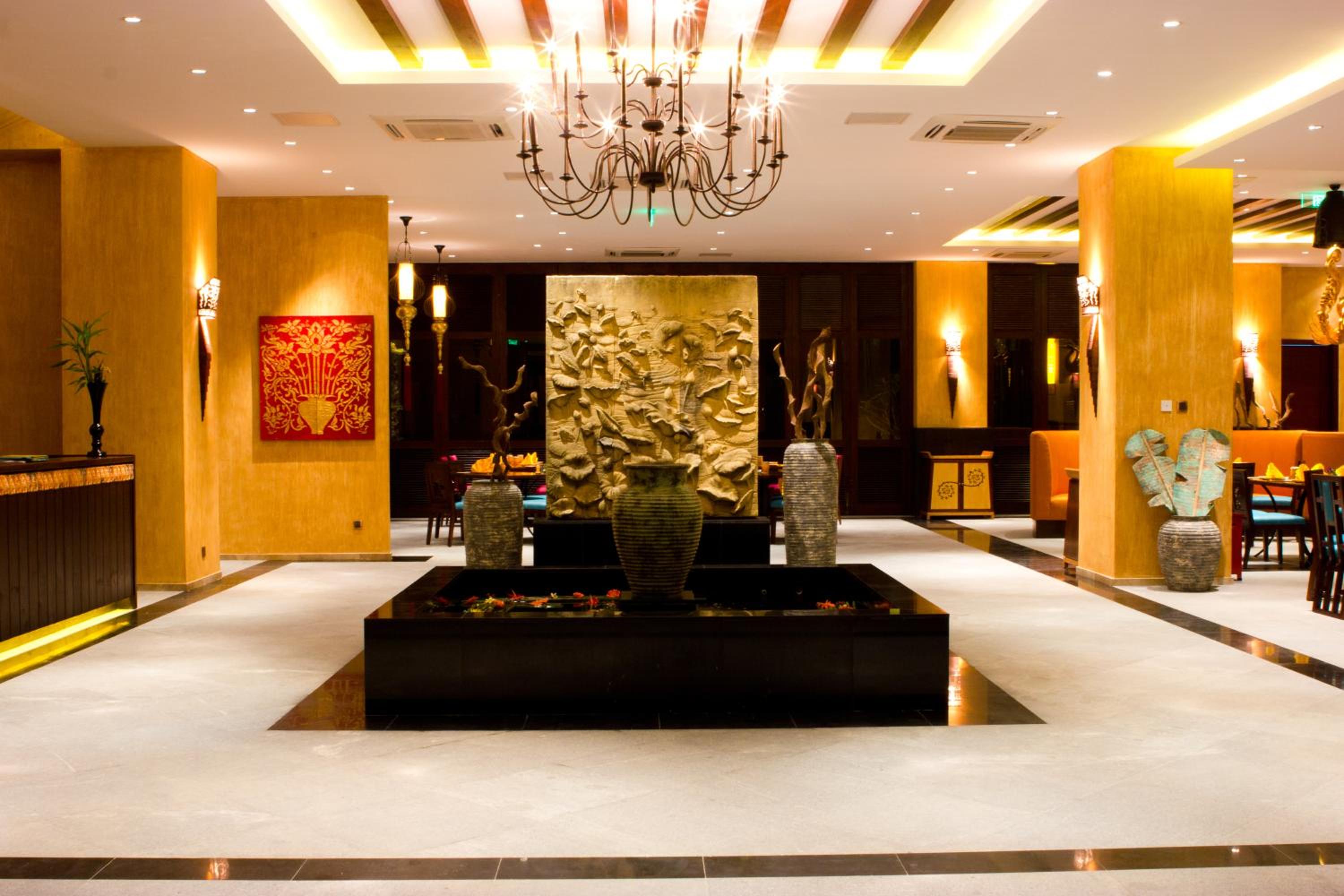 Mangrove Tree Resort World Sanya Bay ( King Palm) 8/50