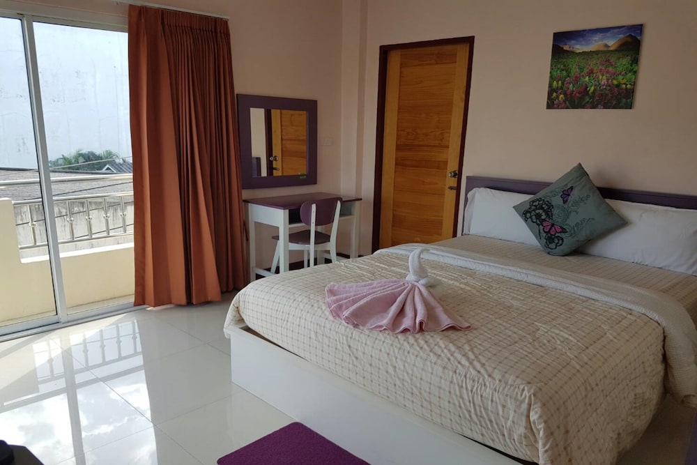 V-House Hotel 17/29