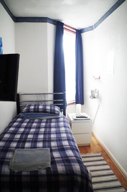 Abbey Lodge - Guest House 15/24