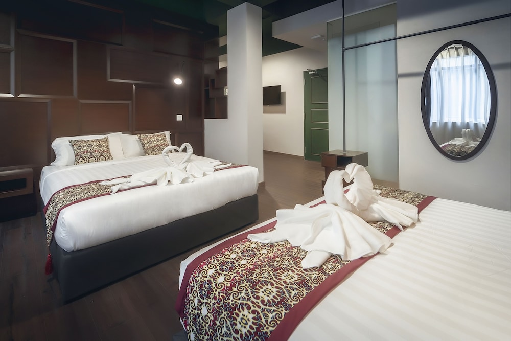 East Riverine Boutique Hotel 20/45