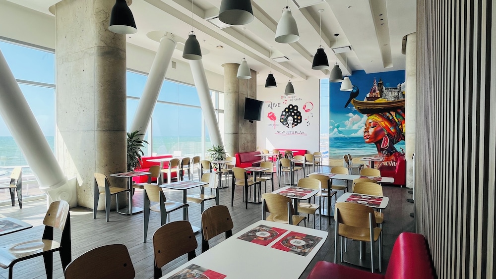 IBIS CARTAGENA MARBELLA 51/64